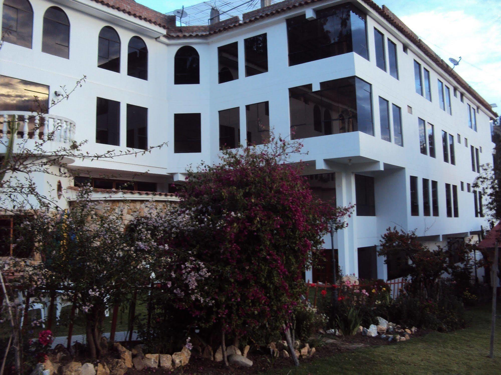 La Mansion Casa Hotel Andahuaylas Exteriör bild